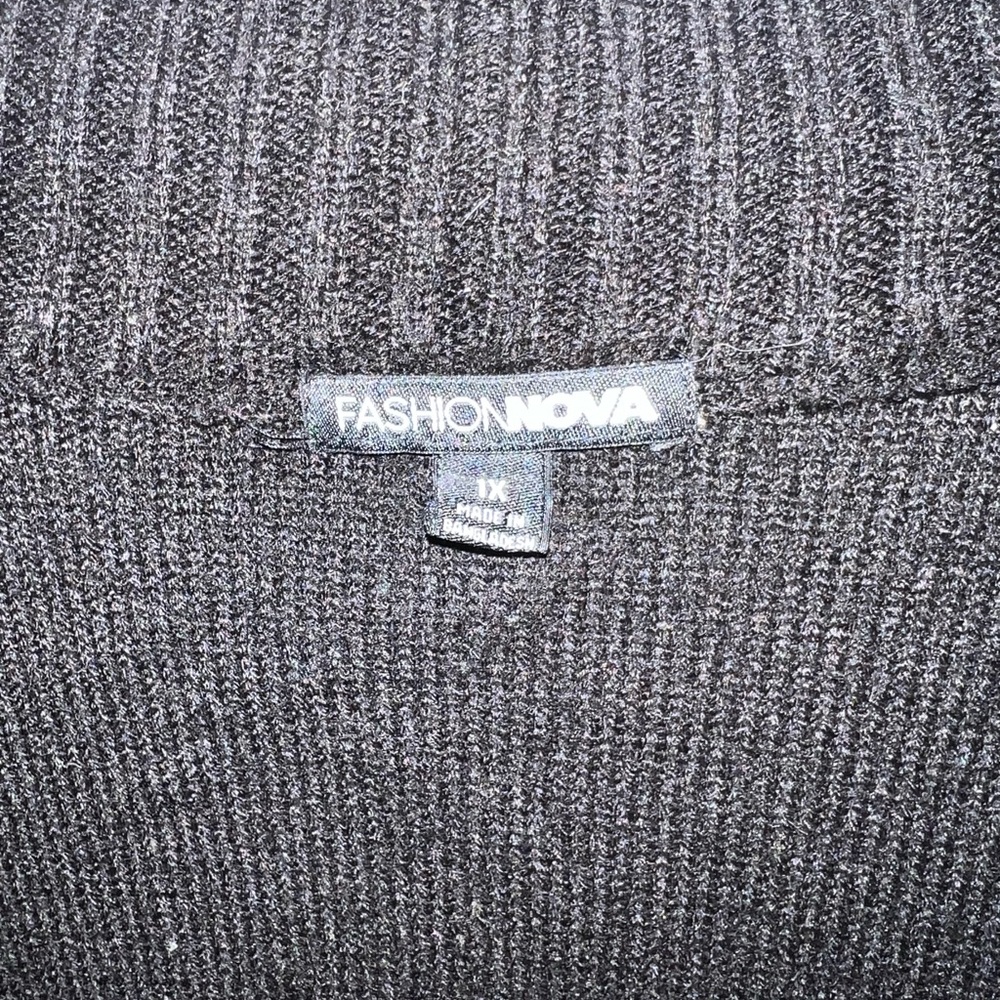 Lightly Worn! Women’s Fashion Nova Black Open-Front Cardigan Sweater - Picture 3 of 6